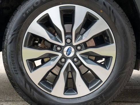 Used 2023 Subaru Outback Limited AWD/4WD image 54