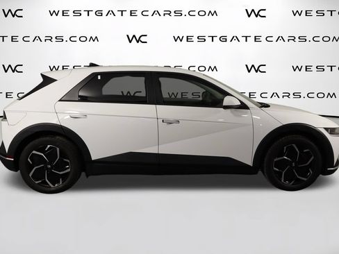Used 2024 Hyundai Ioniq 5 SEL RWD image 46