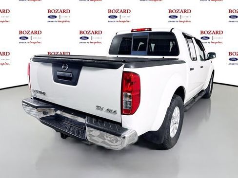 Used 2018 Nissan Frontier SV image 8