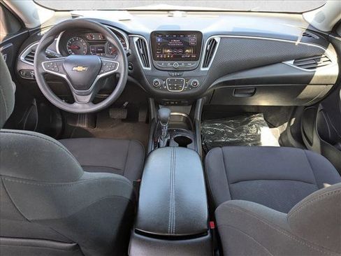 Used 2022 Chevrolet Malibu LT FWD image 16