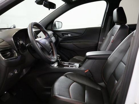 Used 2024 Chevrolet Equinox RS w/ RS Leather Package image 12