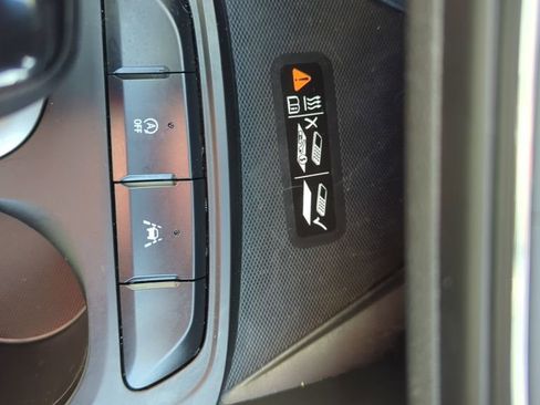 Used 2024 Buick Envista Preferred w/ Convenience I Package image 28