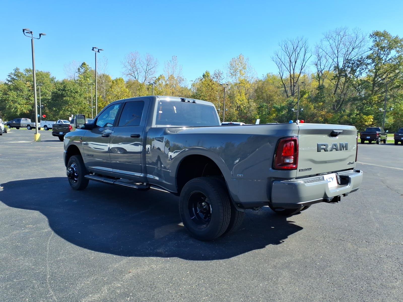 New 2027 RAM 3500 Big Horn AWD/4WD image 5