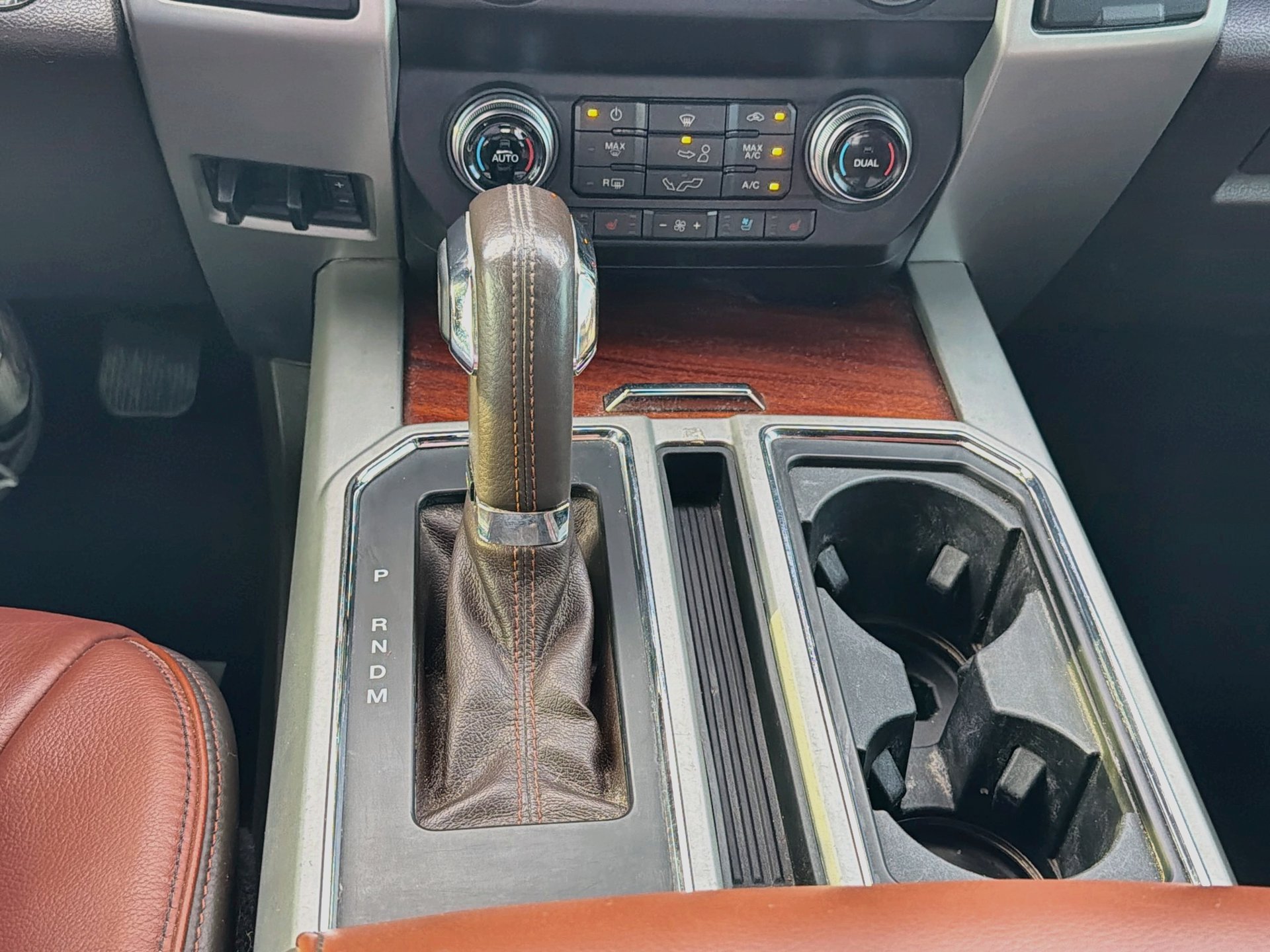 Used 2019 Ford F150 King Ranch w/ Equipment Group 601A Luxury AWD/4WD image 20