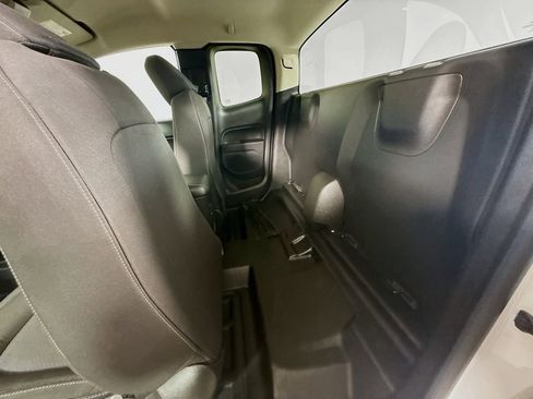 Used 2022 Chevrolet Colorado LT w/ Fleet Safety Package RWD image 25