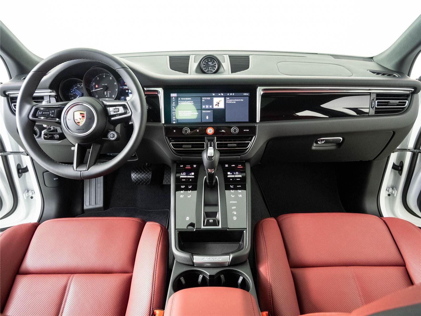 New 2026 Porsche Macan Turbo AWD/4WD image 19