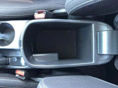Used 2018 Kia Soul FWD image 18
