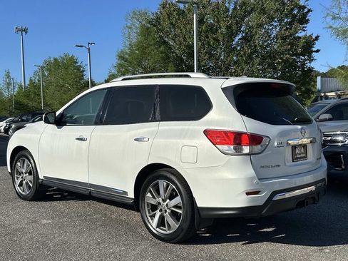 Used 2014 Nissan Pathfinder Platinum w/ Platinum Premium Package FWD image 6