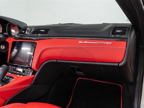 Used 2018 Maserati GranTurismo MC RWD image 58