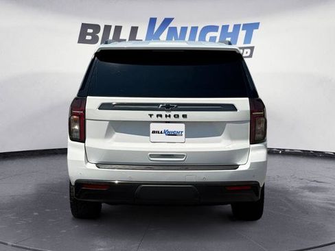 Used 2022 Chevrolet Tahoe Z71 w/ Luxury Package AWD/4WD image 4