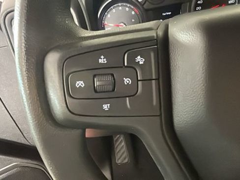 Used 2024 Chevrolet Silverado 1500 Custom w/ Dark Appearance Package AWD/4WD image 15