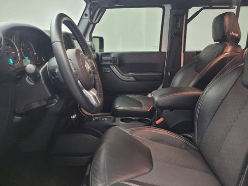 Used 2018 Jeep Wrangler Unlimited Sport AWD/4WD image 17