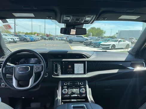Used 2023 GMC Yukon Denali w/ Max Trailering Package image 14