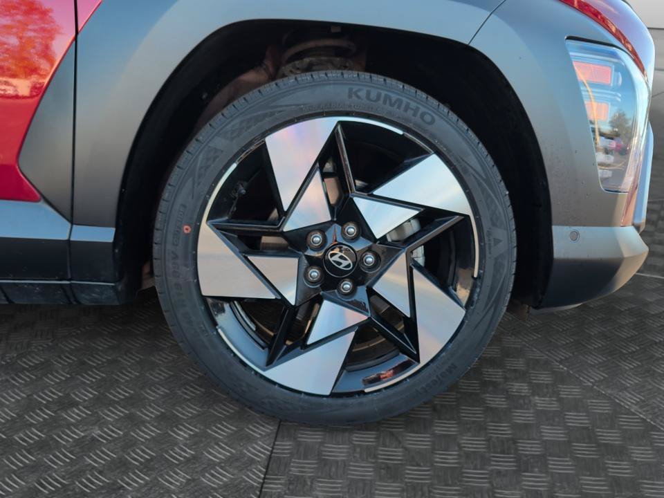 Certified 2024 Hyundai Kona Limited FWD image 25