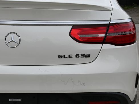 Used 2019 Mercedes-Benz GLE 63 AMG S image 11