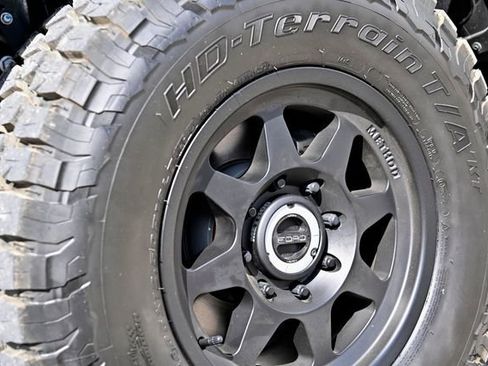 New 2026 Ford F250 Lariat w/ Black Appearance Package AWD/4WD image 14