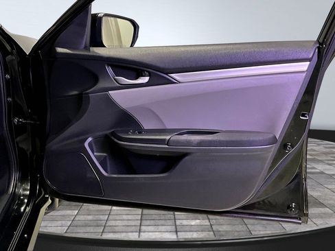 Used 2019 Honda Civic LX image 27