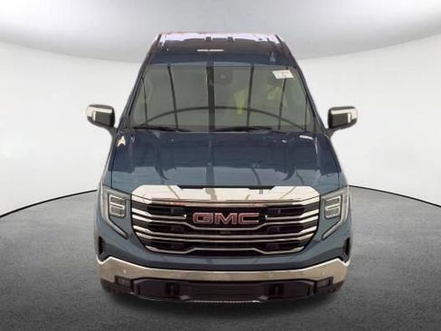 Used 2024 GMC Sierra 1500 SLT w/ SLT Convenience Package AWD/4WD image 2
