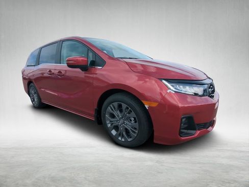 New 2026 Honda Odyssey Touring image 1