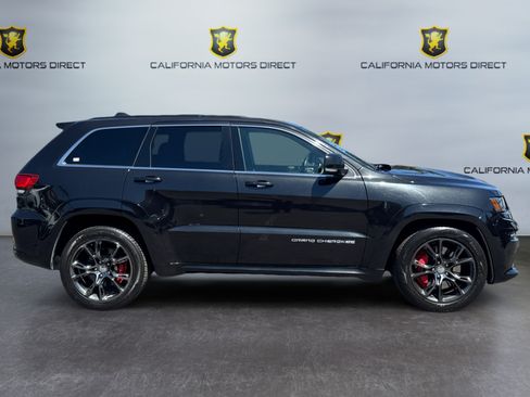 Used 2015 Jeep Grand Cherokee SRT AWD/4WD image 6