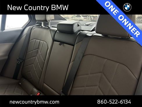 Used 2025 BMW i5 xDrive40 w/ Premium Package image 28