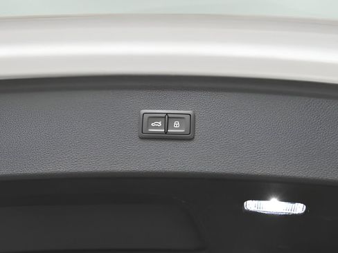 Used 2024 Audi Q5 2.0T Premium Plus image 32