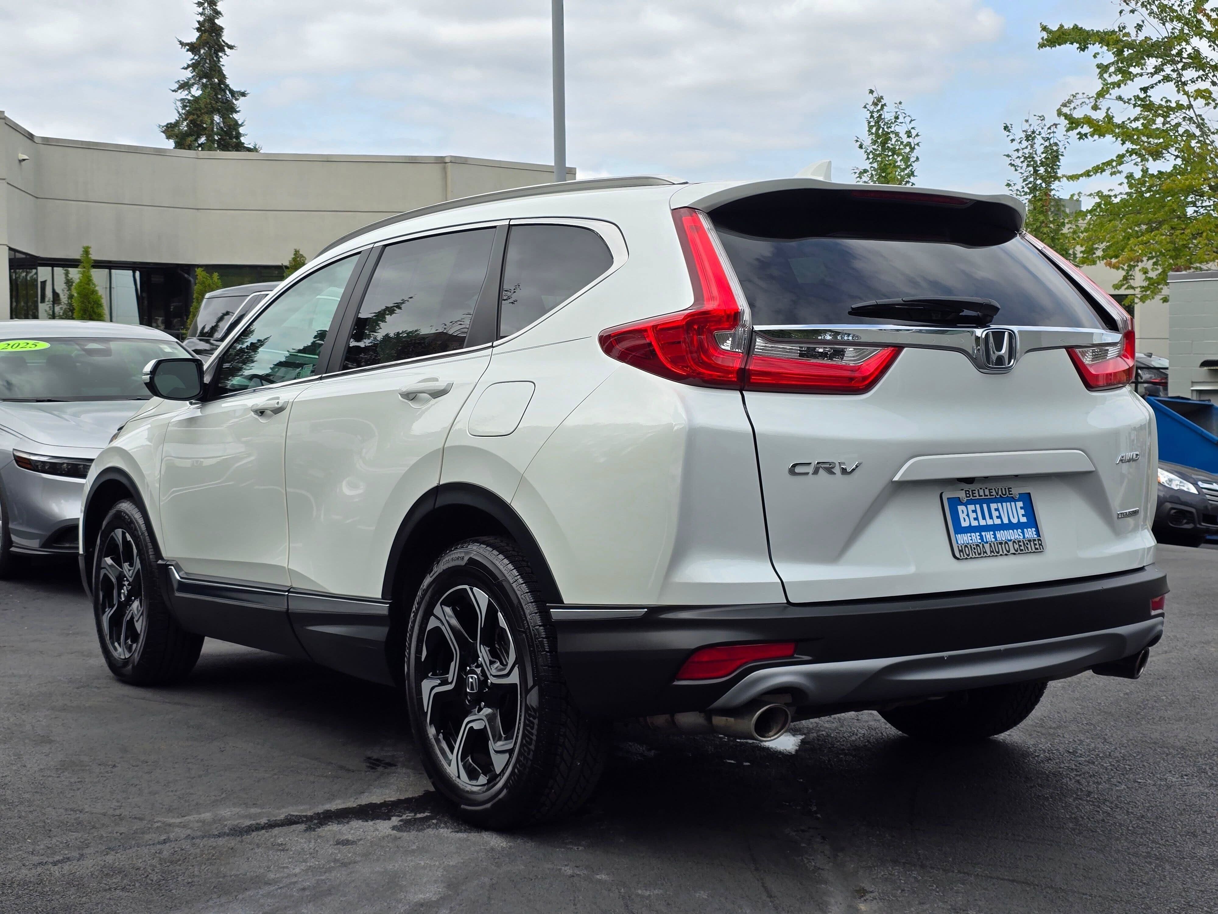 Used 2019 Honda CR-V Touring image 7