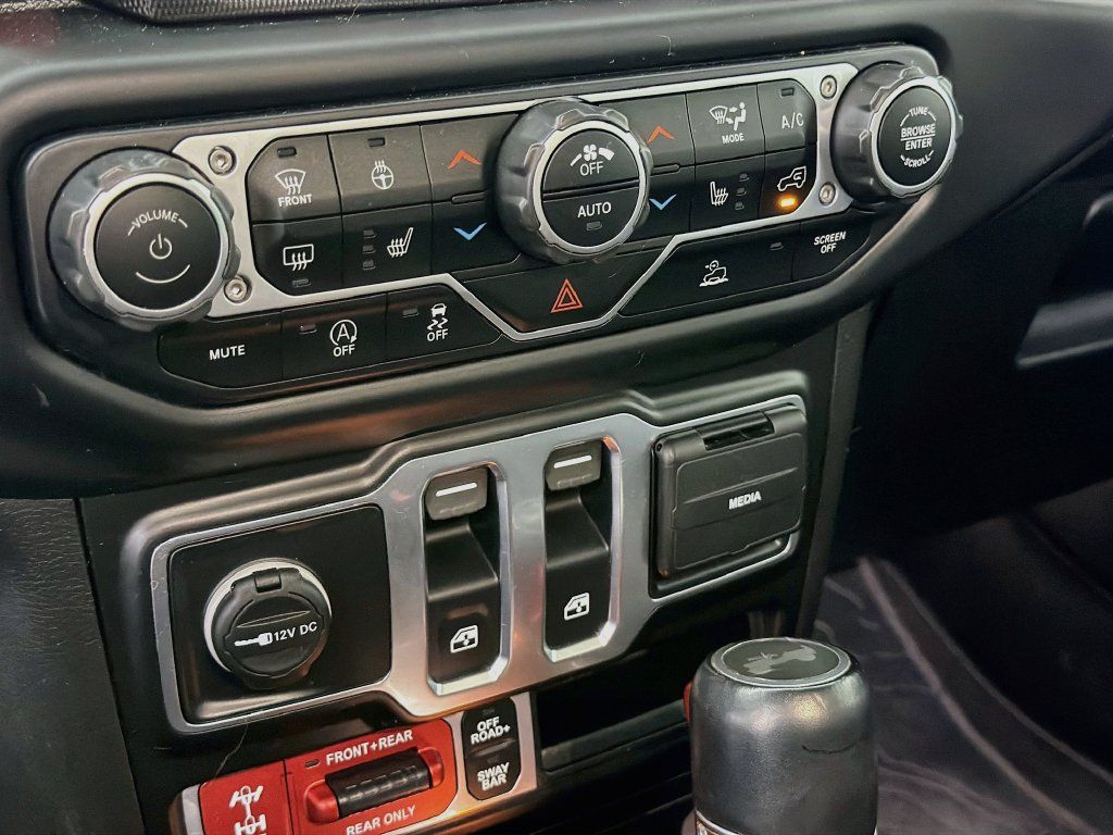 Used 2021 Jeep Wrangler Rubicon AWD/4WD image 20
