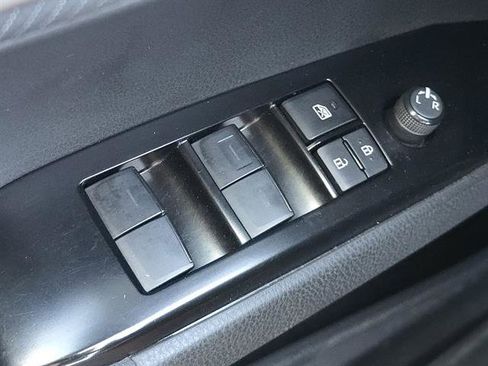 Certified 2025 Toyota Camry SE image 13