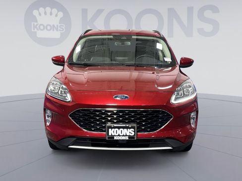 Used 2020 Ford Escape Titanium image 11