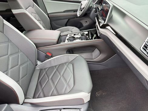 New 2026 Volkswagen Atlas Peak Edition AWD/4WD image 30
