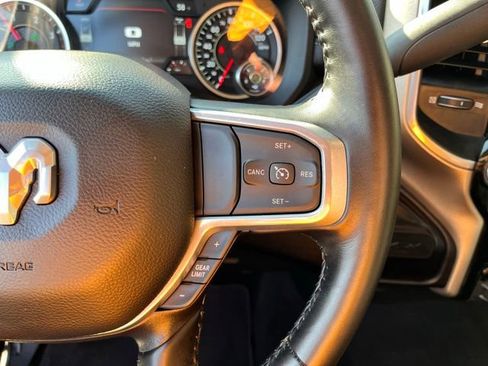 Used 2024 RAM 2500 Laramie AWD/4WD image 30