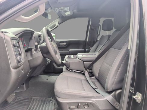 Used 2025 Chevrolet Silverado 1500 Custom w/ LPO, Dark Essentials Package AWD/4WD image 17