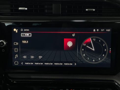 Used 2023 GMC Sierra 1500 AT4 w/ Technology Package image 24