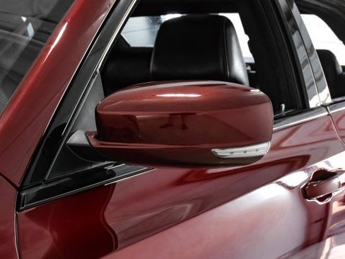 Used 2022 Chrysler 300 S image 39