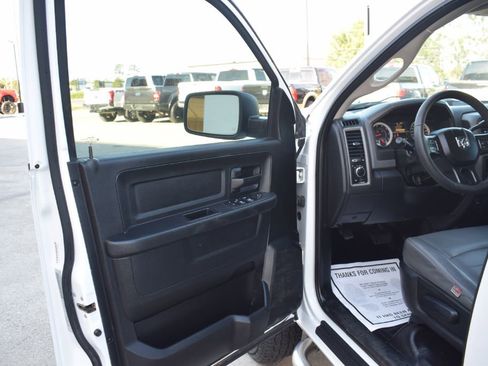 Used 2018 RAM 2500 Tradesman image 8