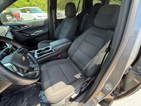 Used 2025 Chevrolet Equinox LT FWD image 32