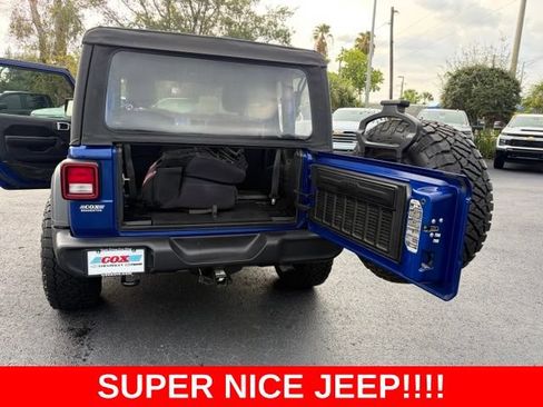 Used 2018 Jeep Wrangler Sport AWD/4WD image 14