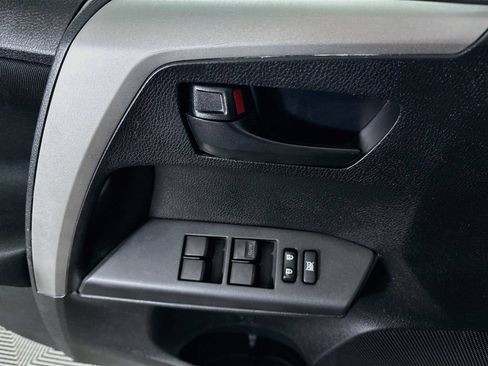 Used 2016 Toyota RAV4 LE AWD/4WD image 21