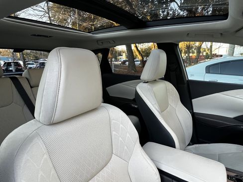 Certified 2023 Lexus RX 350 FWD w/ Cold Area Package image 46