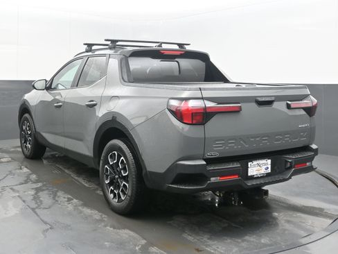 Used 2022 Hyundai Santa Cruz SEL Premium image 6