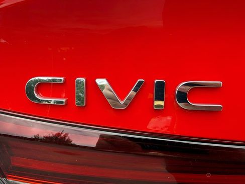 Certified 2025 Honda Civic Sport image 36