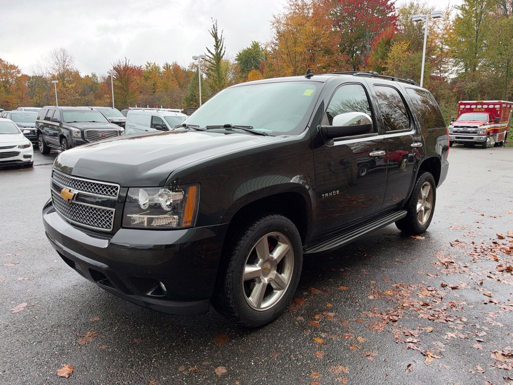 Used 2012 Chevrolet Tahoe LT w/ All-Star Edition AWD/4WD image 5