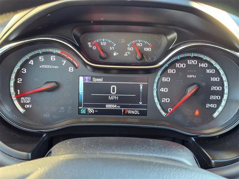 Used 2017 Chevrolet Cruze LT image 25