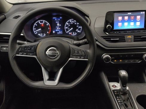 Used 2021 Nissan Altima 2.5 S FWD image 22