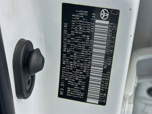 Used 2020 Toyota Corolla LE w/ Carpet Mat Package (TMS) image 12