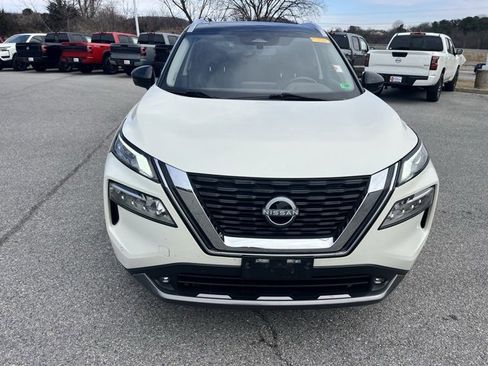 Certified 2022 Nissan Rogue SL w/ SL Premium Package image 2