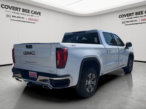 New 2026 GMC Sierra 1500 SLT w/ SLT Convenience Package image 6