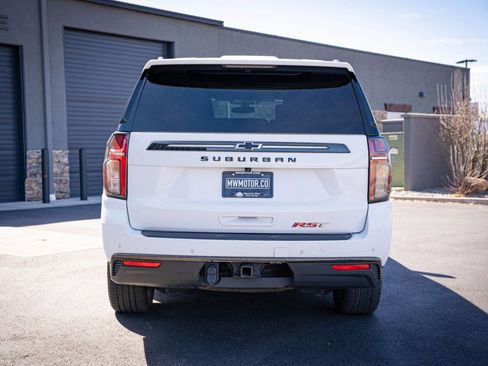 Used 2021 Chevrolet Suburban RST w/ Luxury Package AWD/4WD image 8