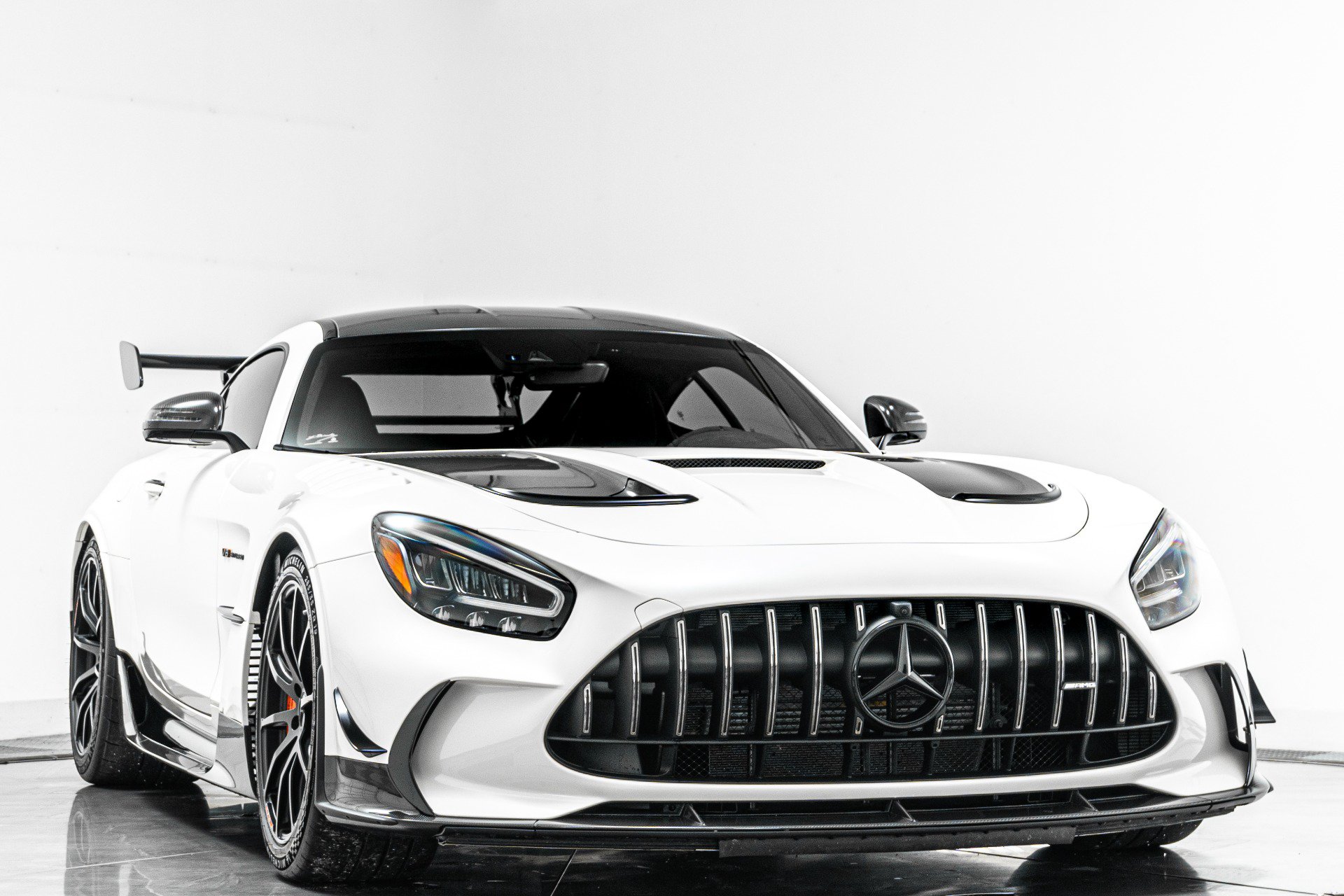 Used 2021 Mercedes-Benz AMG GT Black Series image 3